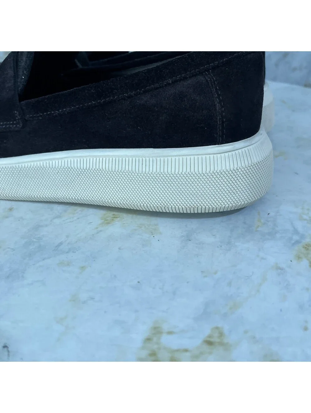 Vince Men's Size 8M Shoes Black White Suede Slip On Comfort Casual Sneakers
